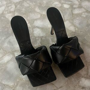 Bottega Veneta heels // size 40